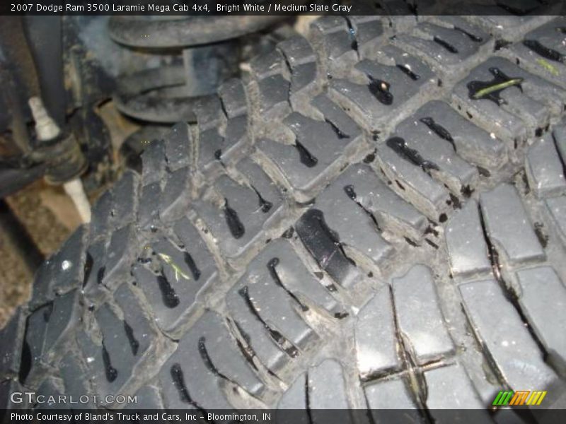 Bright White / Medium Slate Gray 2007 Dodge Ram 3500 Laramie Mega Cab 4x4