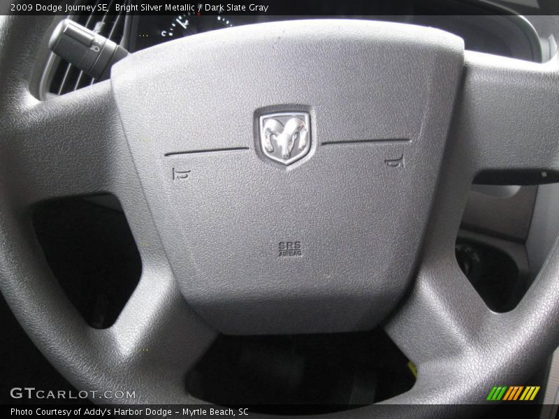 Bright Silver Metallic / Dark Slate Gray 2009 Dodge Journey SE