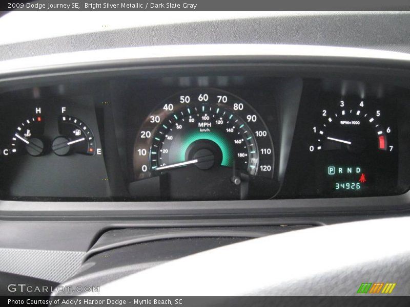 Bright Silver Metallic / Dark Slate Gray 2009 Dodge Journey SE