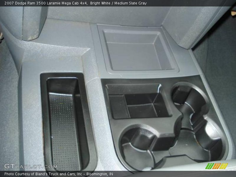 Bright White / Medium Slate Gray 2007 Dodge Ram 3500 Laramie Mega Cab 4x4