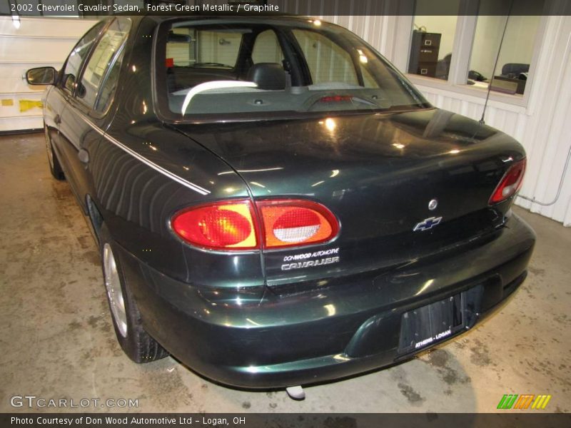 Forest Green Metallic / Graphite 2002 Chevrolet Cavalier Sedan