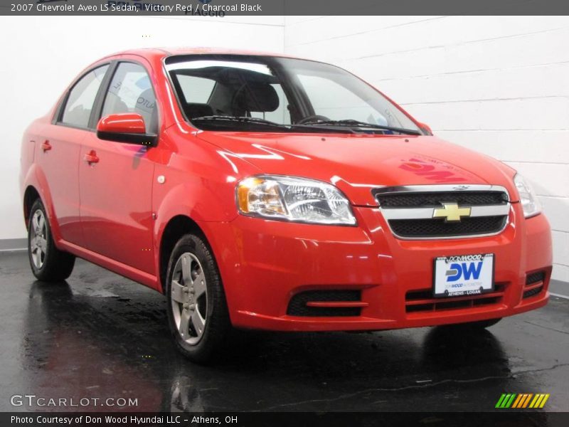 Victory Red / Charcoal Black 2007 Chevrolet Aveo LS Sedan