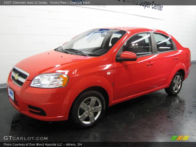 Victory Red / Charcoal Black 2007 Chevrolet Aveo LS Sedan