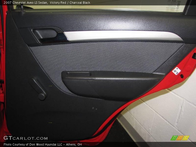 Victory Red / Charcoal Black 2007 Chevrolet Aveo LS Sedan