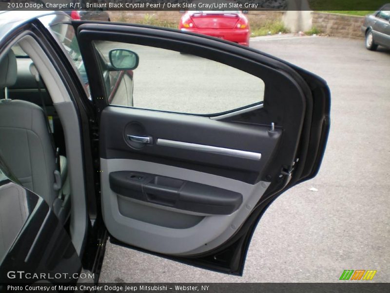 Brilliant Black Crystal Pearl / Dark Slate Gray/Light Slate Gray 2010 Dodge Charger R/T