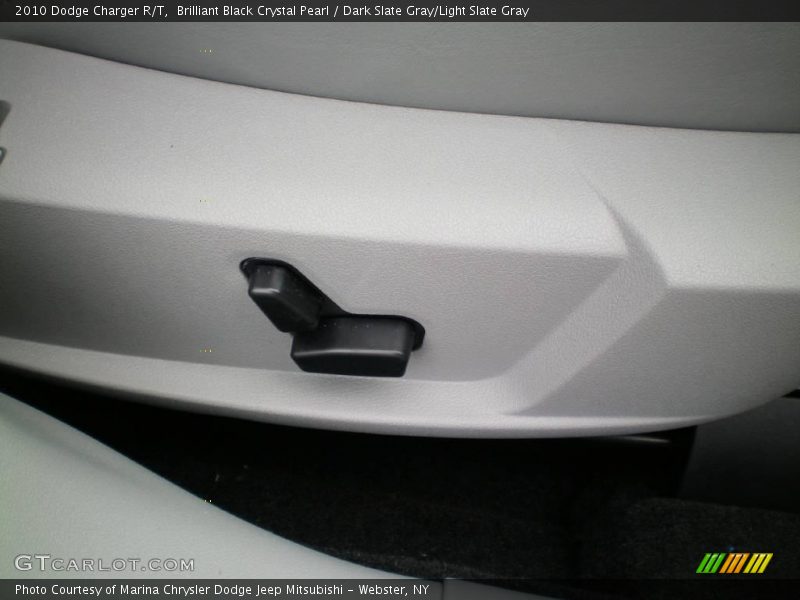 Brilliant Black Crystal Pearl / Dark Slate Gray/Light Slate Gray 2010 Dodge Charger R/T