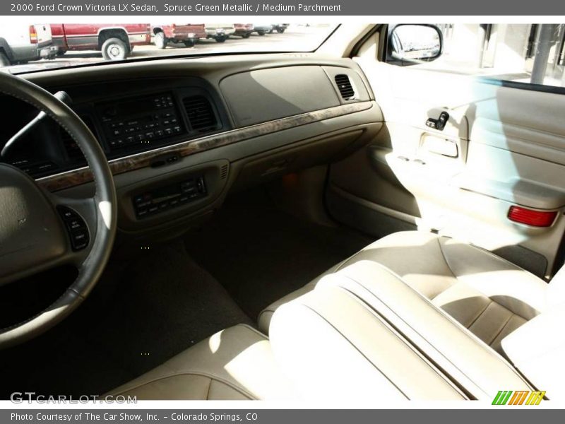 Spruce Green Metallic / Medium Parchment 2000 Ford Crown Victoria LX Sedan