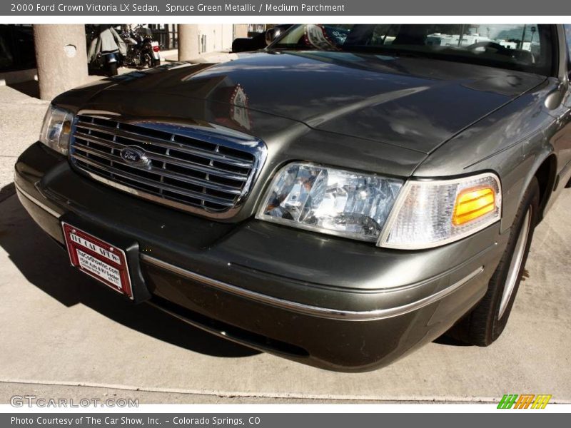 Spruce Green Metallic / Medium Parchment 2000 Ford Crown Victoria LX Sedan