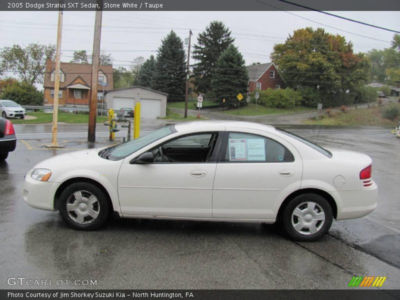 Stone White / Taupe 2005 Dodge Stratus SXT Sedan