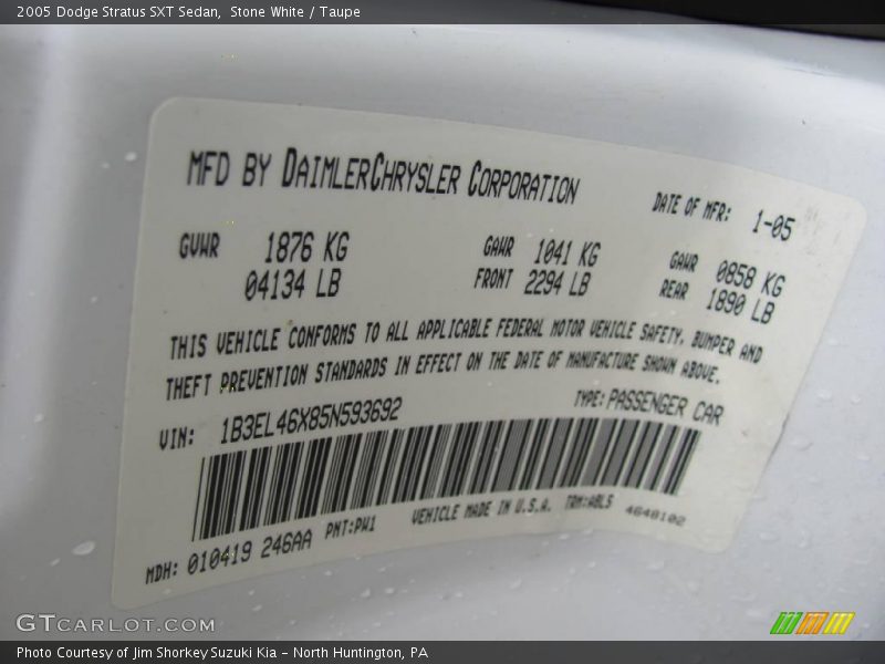 Stone White / Taupe 2005 Dodge Stratus SXT Sedan