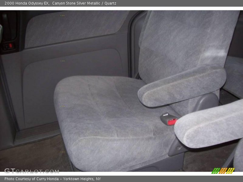 Canyon Stone Silver Metallic / Quartz 2000 Honda Odyssey EX