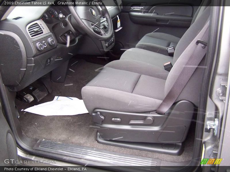 Graystone Metallic / Ebony 2009 Chevrolet Tahoe LS 4x4