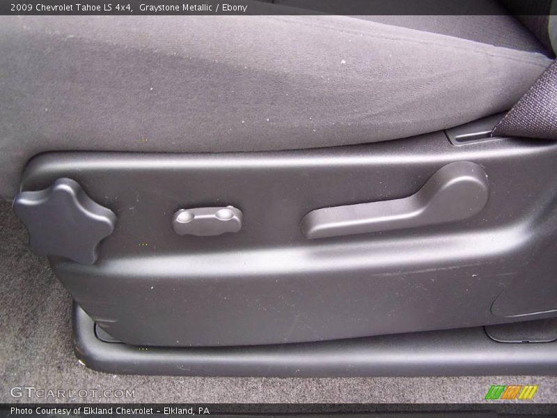 Graystone Metallic / Ebony 2009 Chevrolet Tahoe LS 4x4