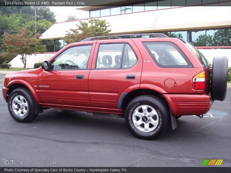 Radiant Red / Gray 1999 Isuzu Rodeo LS 4WD