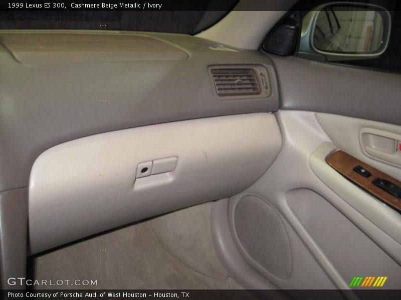 Cashmere Beige Metallic / Ivory 1999 Lexus ES 300