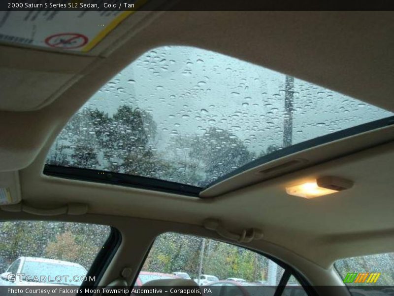 Gold / Tan 2000 Saturn S Series SL2 Sedan