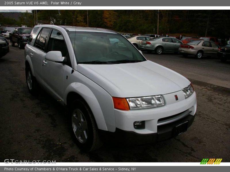 Polar White / Gray 2005 Saturn VUE V6 AWD