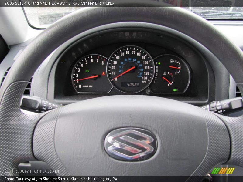 Silky Silver Metallic / Gray 2005 Suzuki Grand Vitara LX 4WD
