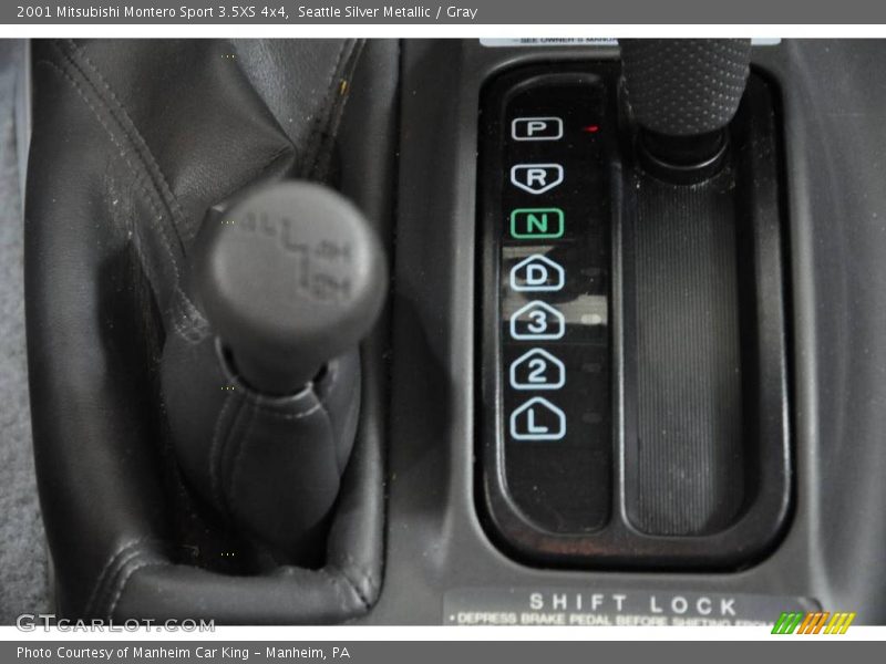 Seattle Silver Metallic / Gray 2001 Mitsubishi Montero Sport 3.5XS 4x4