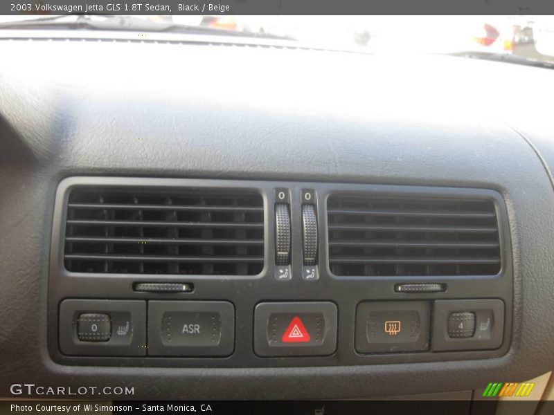 Black / Beige 2003 Volkswagen Jetta GLS 1.8T Sedan