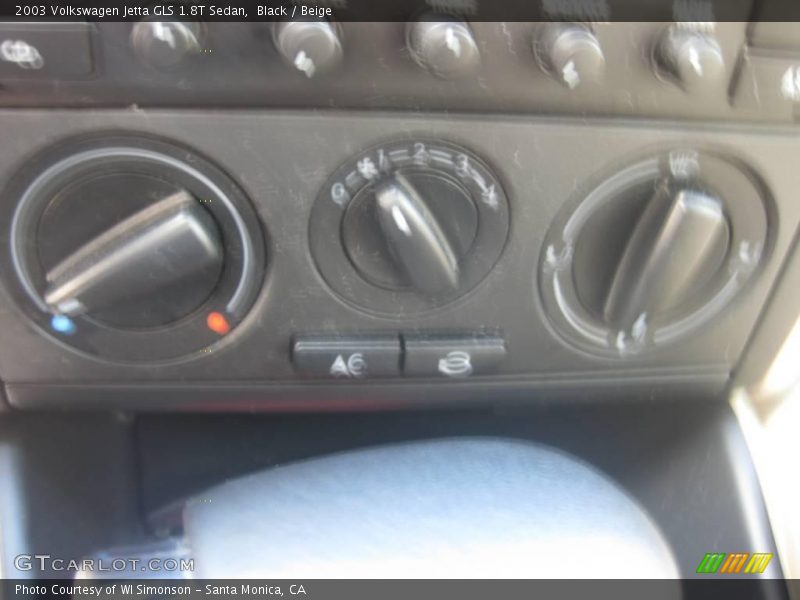 Black / Beige 2003 Volkswagen Jetta GLS 1.8T Sedan