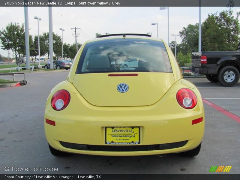 Sunflower Yellow / Grey 2006 Volkswagen New Beetle TDI Coupe