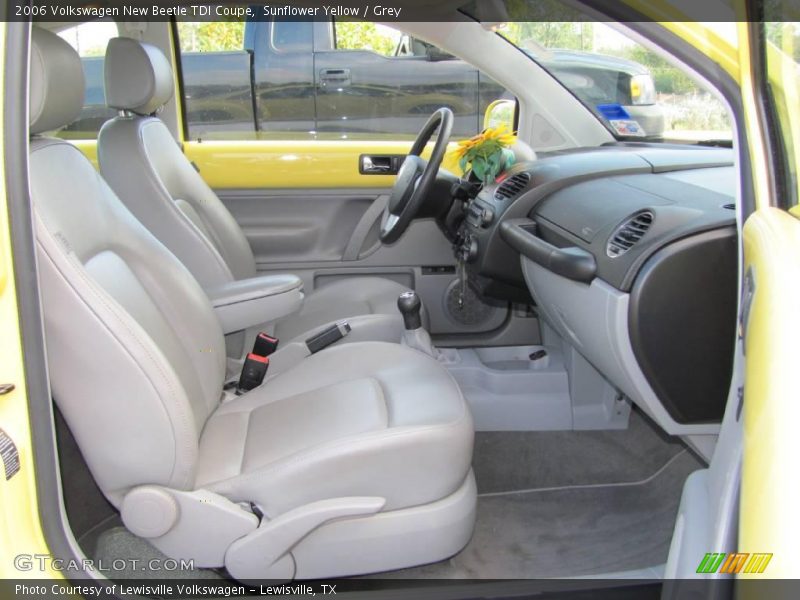 Sunflower Yellow / Grey 2006 Volkswagen New Beetle TDI Coupe