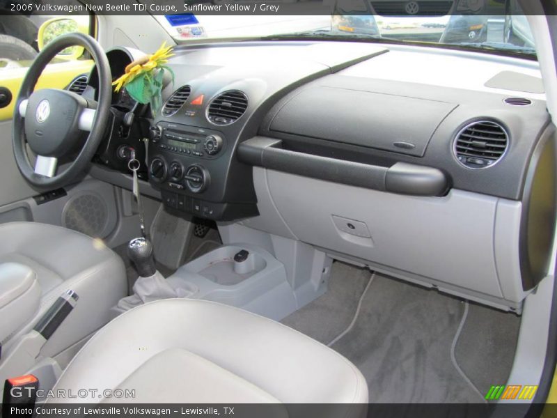 Sunflower Yellow / Grey 2006 Volkswagen New Beetle TDI Coupe