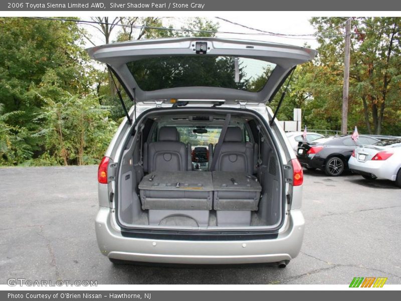Silver Shadow Pearl / Stone Gray 2006 Toyota Sienna Limited AWD