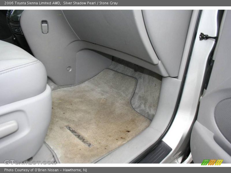 Silver Shadow Pearl / Stone Gray 2006 Toyota Sienna Limited AWD