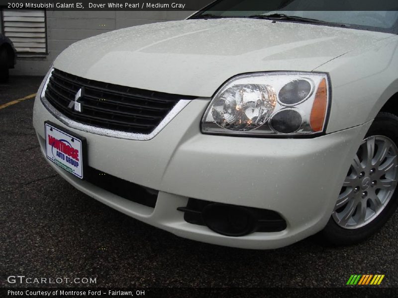 Dover White Pearl / Medium Gray 2009 Mitsubishi Galant ES