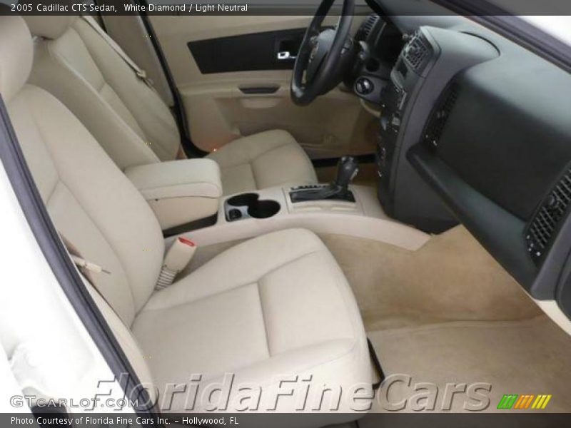 White Diamond / Light Neutral 2005 Cadillac CTS Sedan