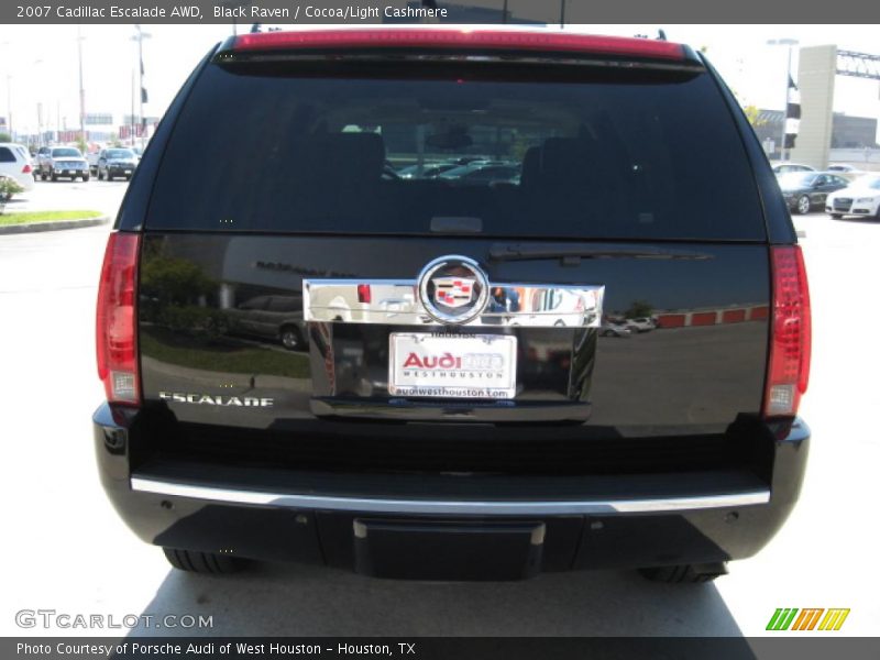 Black Raven / Cocoa/Light Cashmere 2007 Cadillac Escalade AWD