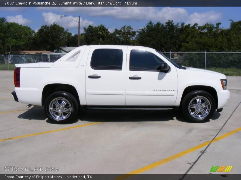 Summit White / Dark Titanium/Light Titanium 2007 Chevrolet Avalanche LS