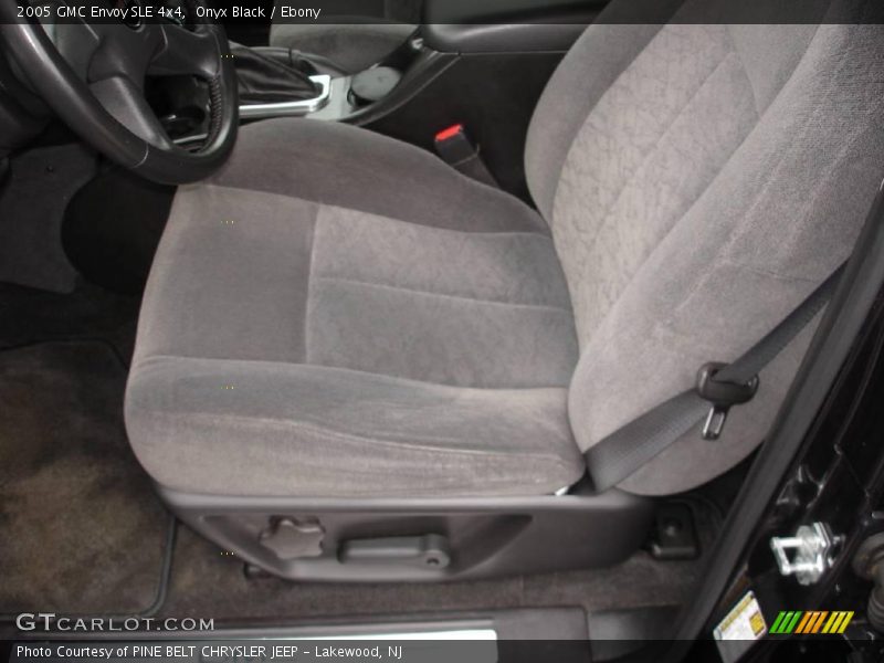 Onyx Black / Ebony 2005 GMC Envoy SLE 4x4