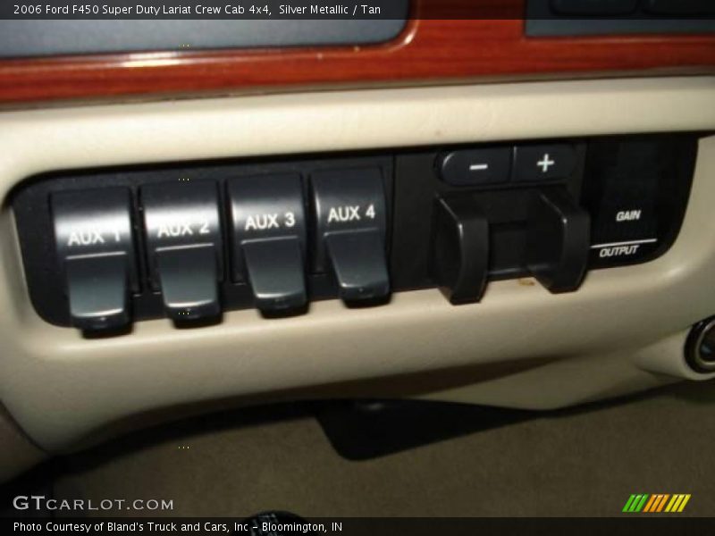 Silver Metallic / Tan 2006 Ford F450 Super Duty Lariat Crew Cab 4x4