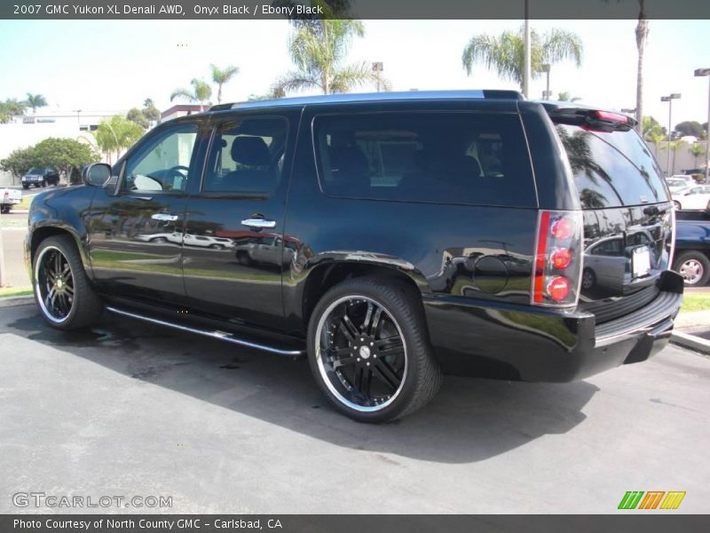 Onyx Black / Ebony Black 2007 GMC Yukon XL Denali AWD