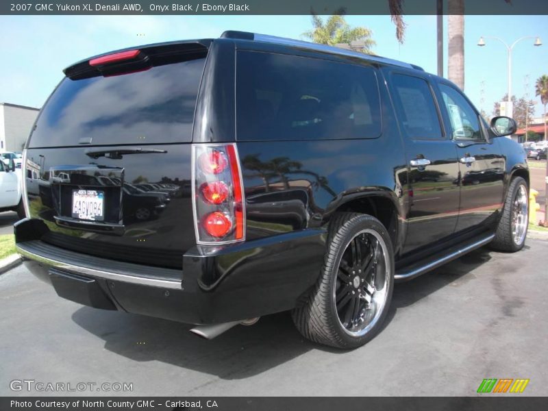 Onyx Black / Ebony Black 2007 GMC Yukon XL Denali AWD