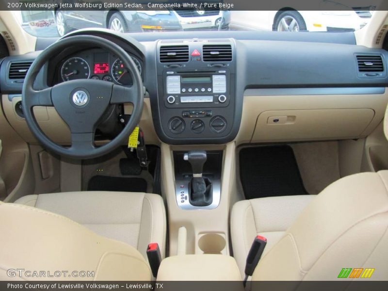 Campanella White / Pure Beige 2007 Volkswagen Jetta Wolfsburg Edition Sedan