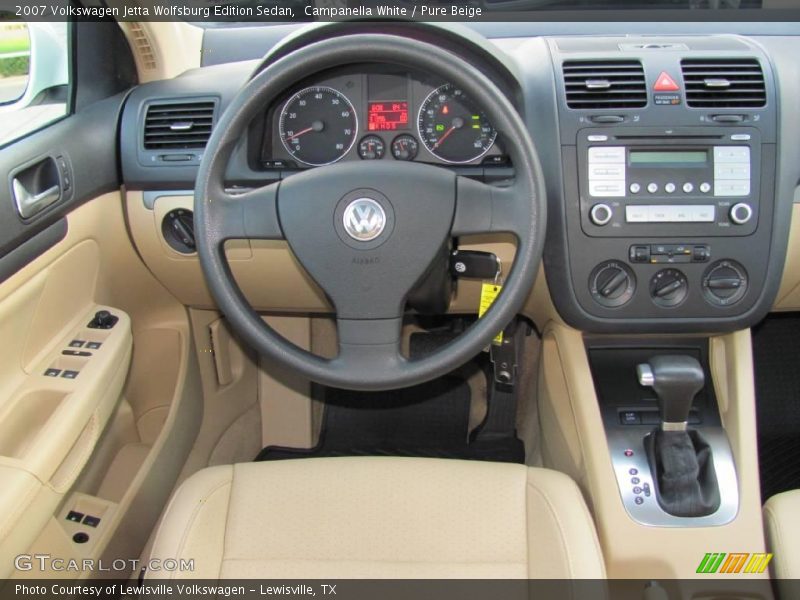 Campanella White / Pure Beige 2007 Volkswagen Jetta Wolfsburg Edition Sedan
