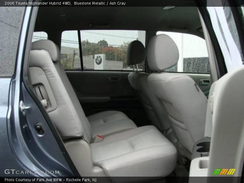 Bluestone Metallic / Ash Gray 2006 Toyota Highlander Hybrid 4WD