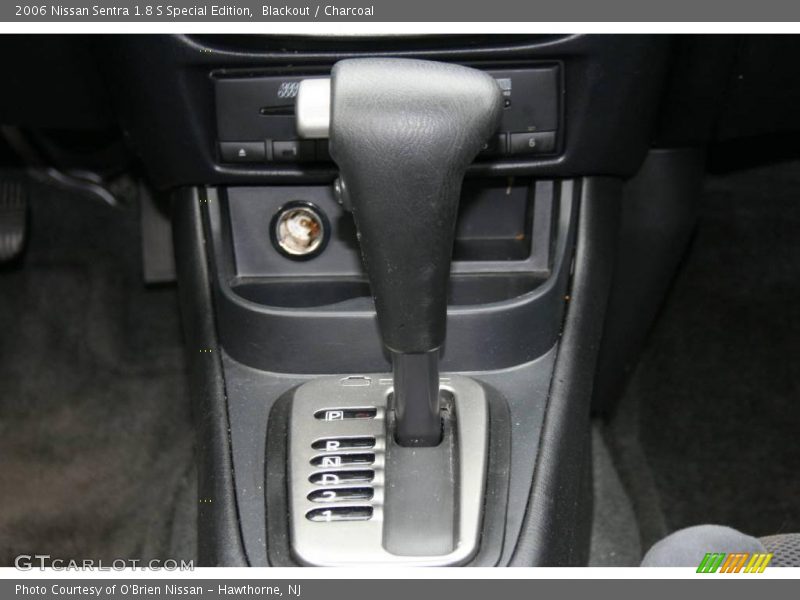 Blackout / Charcoal 2006 Nissan Sentra 1.8 S Special Edition
