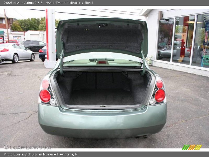 Mystic Emerald Metallic / Blond 2006 Nissan Altima 2.5 S