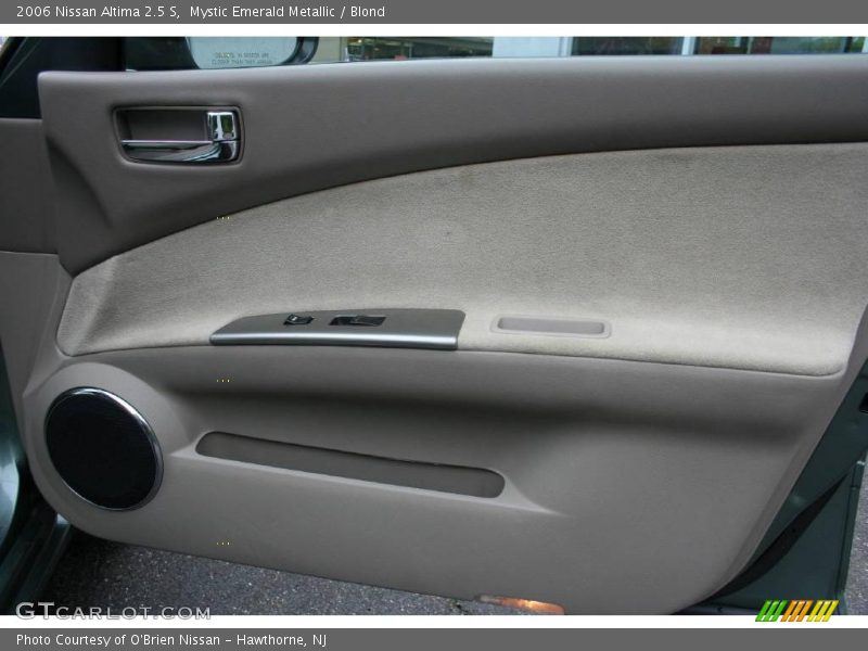 Mystic Emerald Metallic / Blond 2006 Nissan Altima 2.5 S