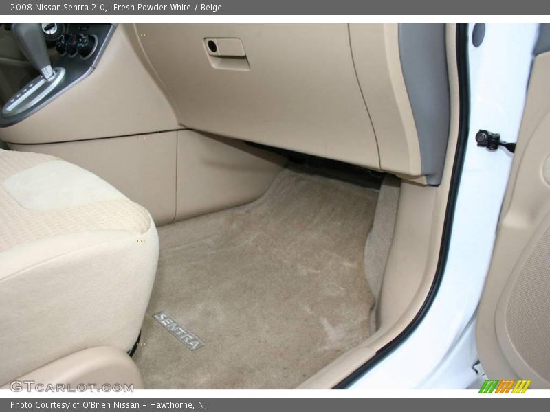 Fresh Powder White / Beige 2008 Nissan Sentra 2.0