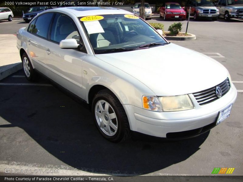Satin Silver Metallic / Grey 2000 Volkswagen Passat GLS V6 Sedan