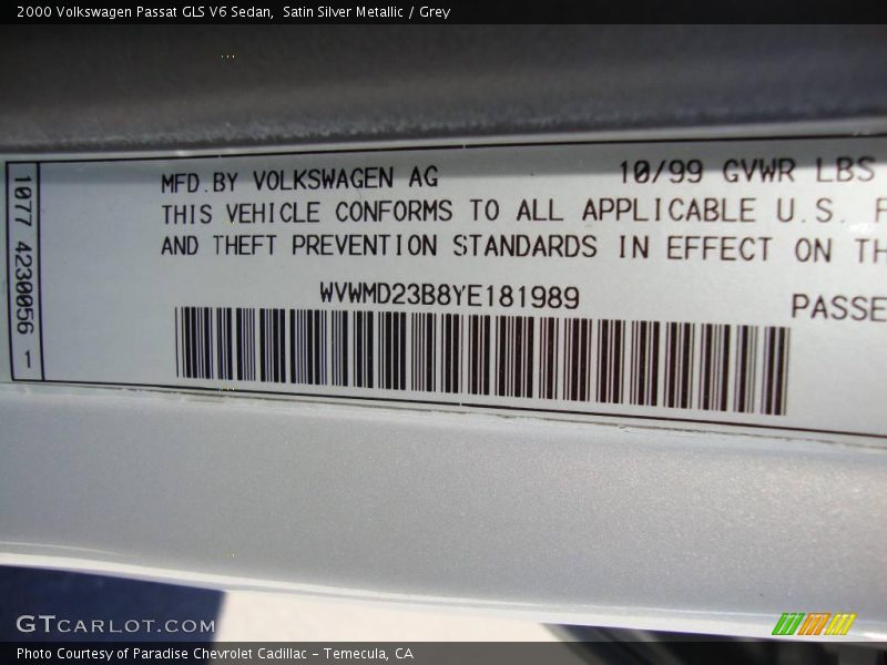 Satin Silver Metallic / Grey 2000 Volkswagen Passat GLS V6 Sedan
