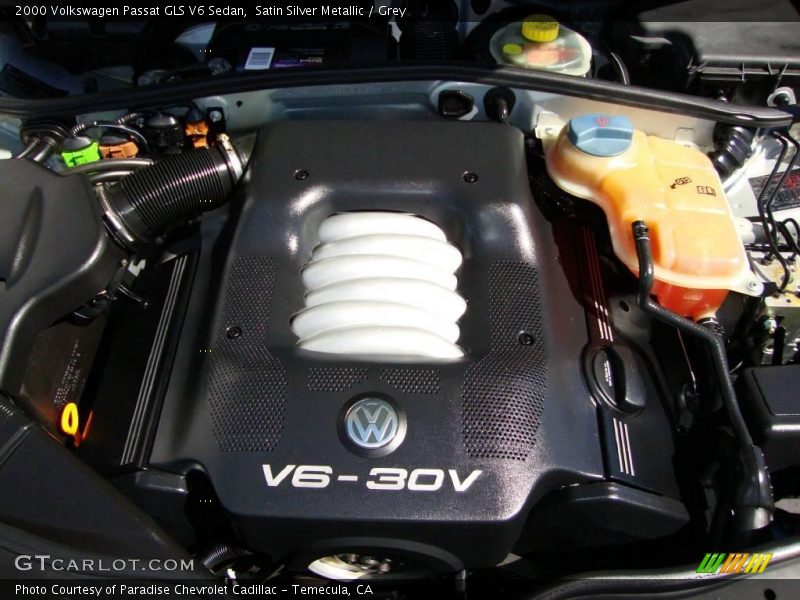 Satin Silver Metallic / Grey 2000 Volkswagen Passat GLS V6 Sedan