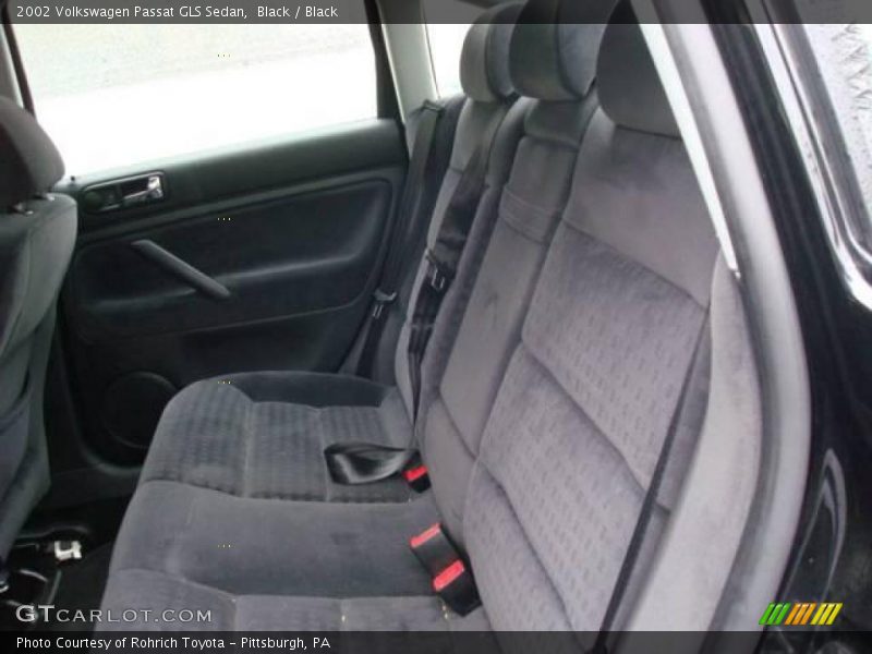 Black / Black 2002 Volkswagen Passat GLS Sedan