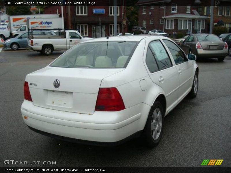 Cool White / Beige 2002 Volkswagen Jetta GLS Sedan